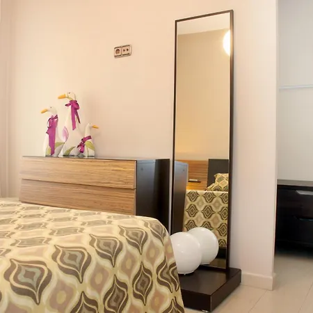 Mirando A La Mezquita Апартаменты *