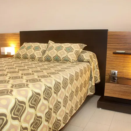 Mirando A La Mezquita قرطبة